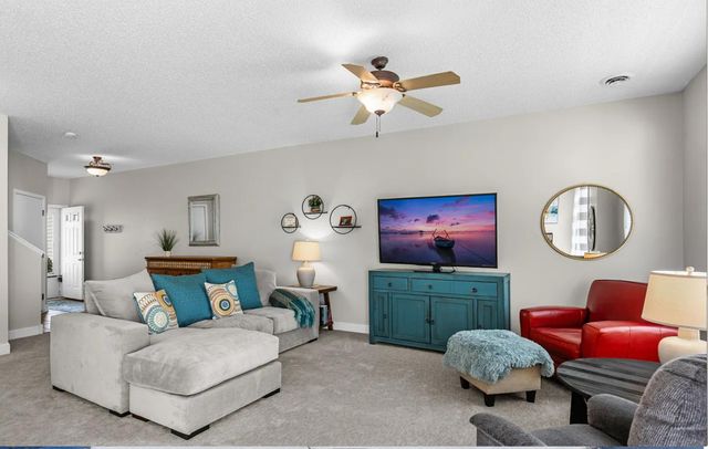 2145 Old School Road, Mound, MN 55364