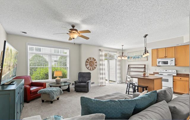 2145 Old School Road, Mound, MN 55364