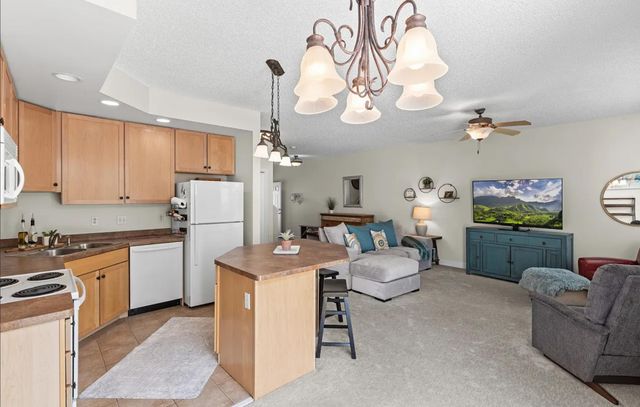 2145 Old School Road, Mound, MN 55364