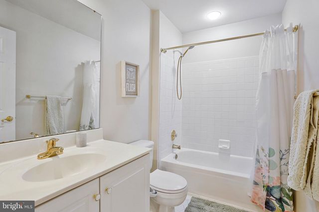 14201 FLORAL PARK DR, North Potomac, MD 20878