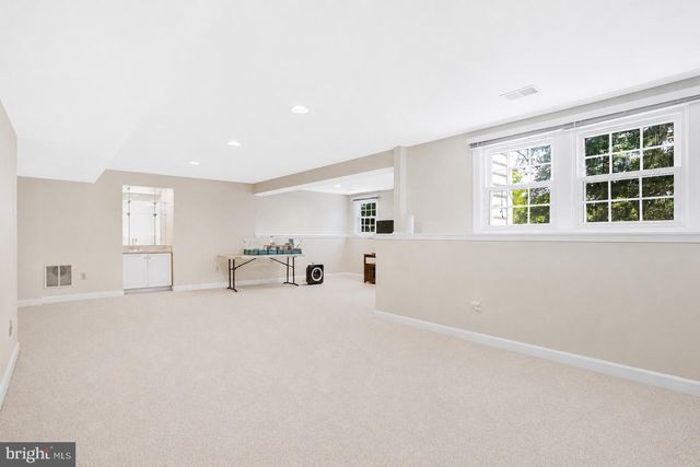 14201 FLORAL PARK DR, North Potomac, MD 20878