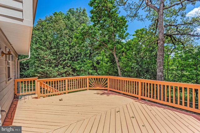 14201 FLORAL PARK DR, North Potomac, MD 20878
