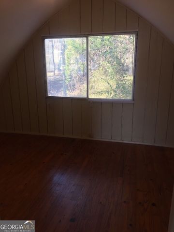 1453 Barnett Shoals A, Athens, GA 30605