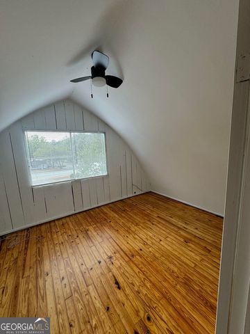 1453 Barnett Shoals A, Athens, GA 30605