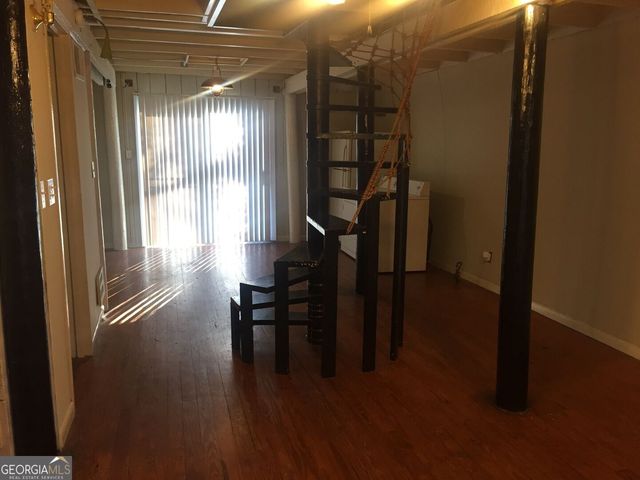 1453 Barnett Shoals A, Athens, GA 30605