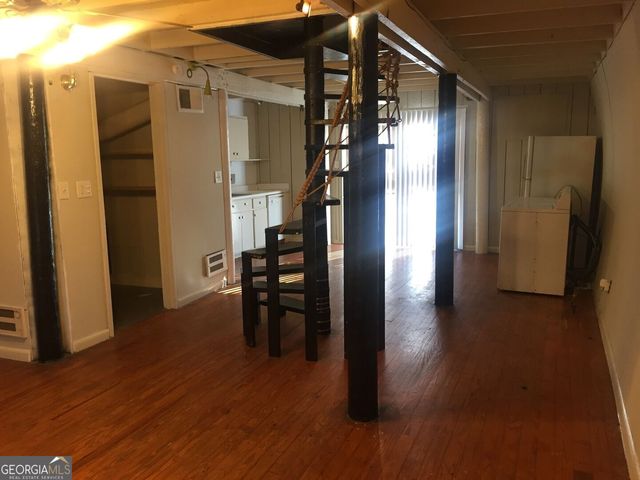1453 Barnett Shoals A, Athens, GA 30605
