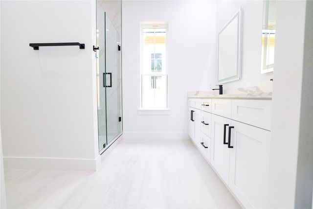 302 E 7th Street A, Dallas, TX 75203