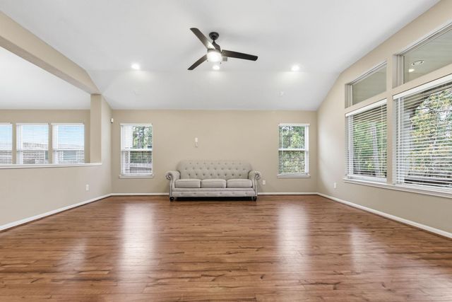 1810 Nantz Lane, Conroe, TX 77304
