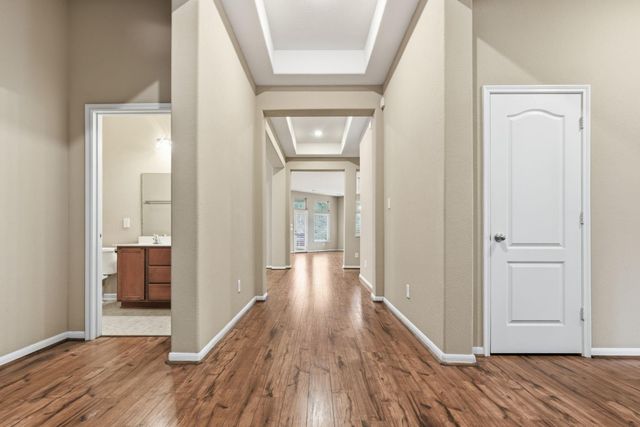 1810 Nantz Lane, Conroe, TX 77304