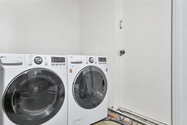 402 N Alhambra Avenue F, Monterey Park, CA 91755