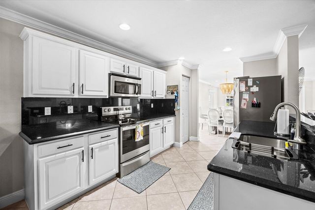 1982 SW JAMESPORT Drive SW, Port St. Lucie, Port St Lucie, FL 34953