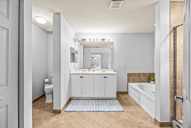 1982 SW JAMESPORT Drive SW, Port St. Lucie, Port St Lucie, FL 34953