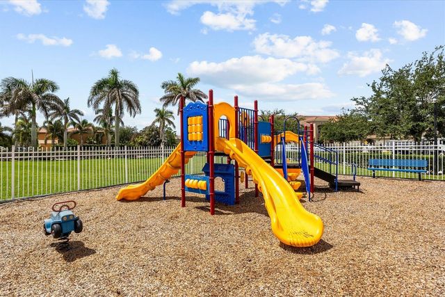 1982 SW JAMESPORT Drive SW, Port St. Lucie, Port St Lucie, FL 34953