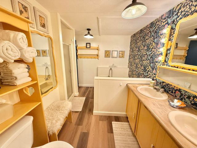 373 Rachael Dr., Shirley, AR 72153