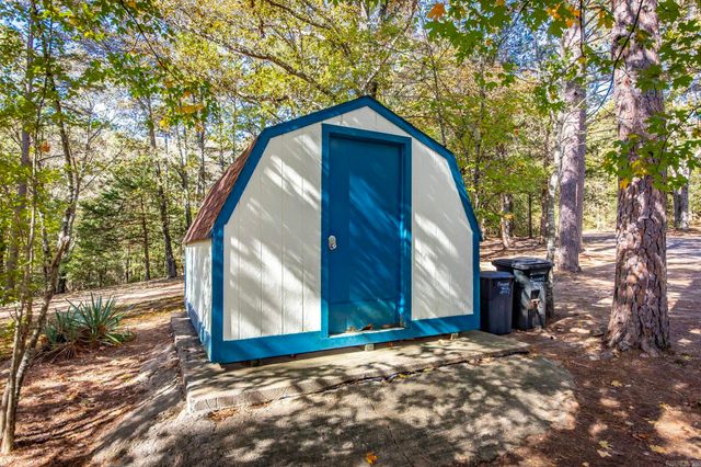 373 Rachael Dr., Shirley, AR 72153