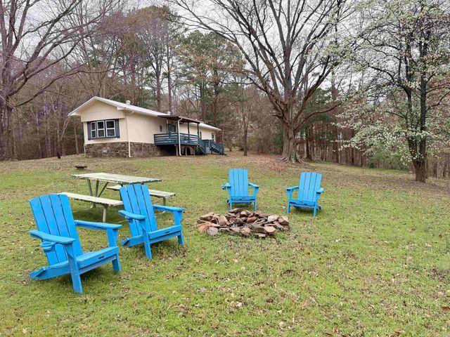 373 Rachael Dr., Shirley, AR 72153