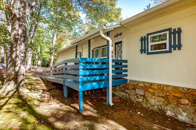 373 Rachael Dr., Shirley, AR 72153