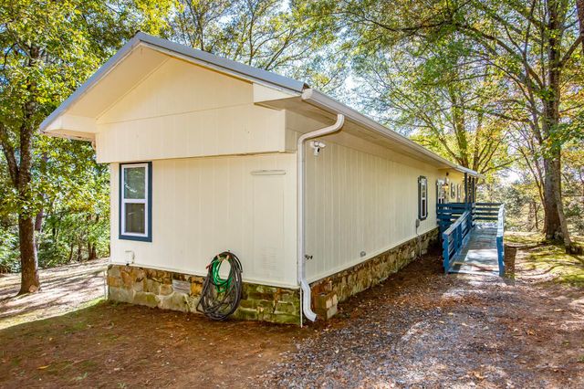 373 Rachael Dr., Shirley, AR 72153