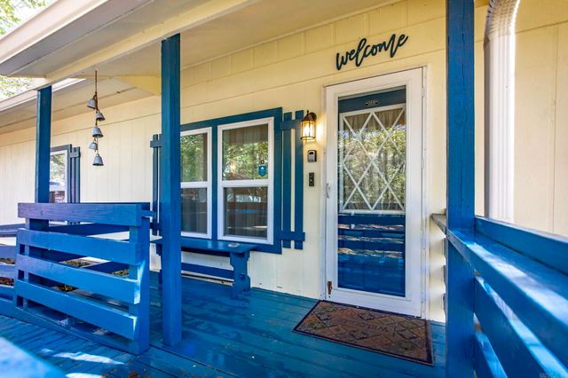 373 Rachael Dr., Shirley, AR 72153