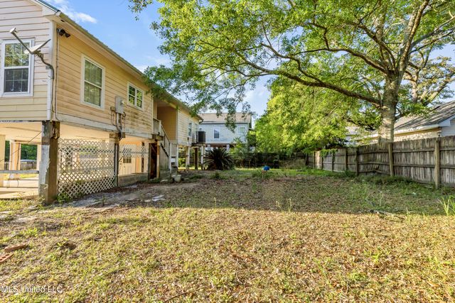 326 Strangi Avenue, Biloxi, MS 39530