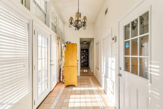 326 Strangi Avenue, Biloxi, MS 39530