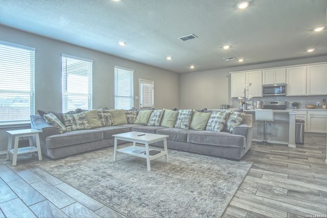 3322 Rancho Grande, San Antonio, TX 78224