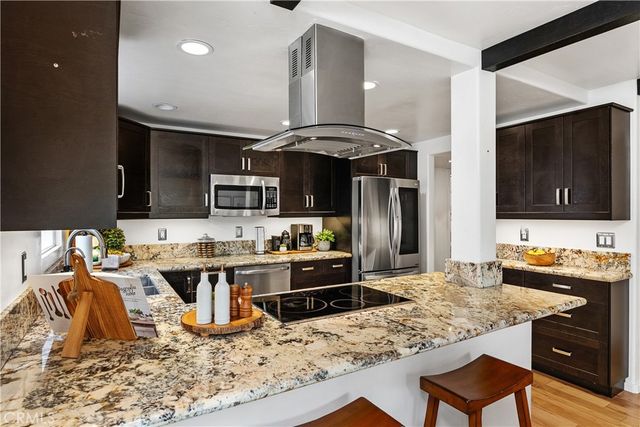 5 W Avenida Junipero, San Clemente, CA 92672