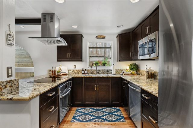 5 W Avenida Junipero, San Clemente, CA 92672