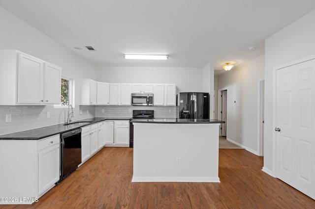 20 Cedar Creek Circle, Beaufort, SC 29906