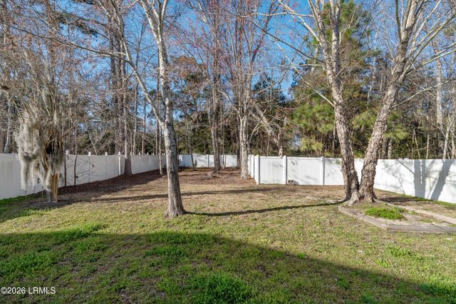 20 Cedar Creek Circle, Beaufort, SC 29906