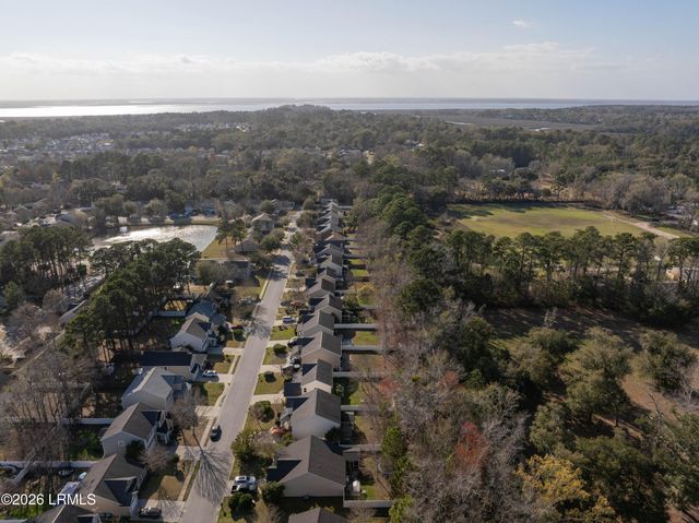 20 Cedar Creek Circle, Beaufort, SC 29906