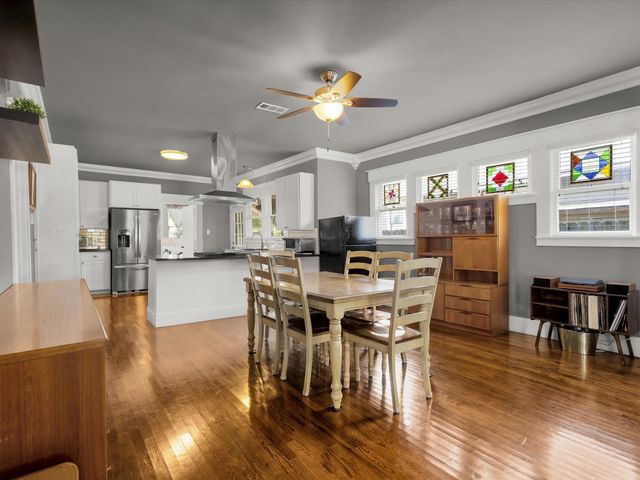 1942 Fairmount Avenue, Fort Worth, TX 76110