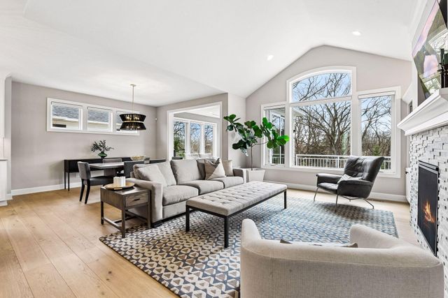 7100 Highland Court, Eden Prairie, MN 55346