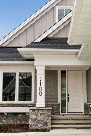 7100 Highland Court, Eden Prairie, MN 55346