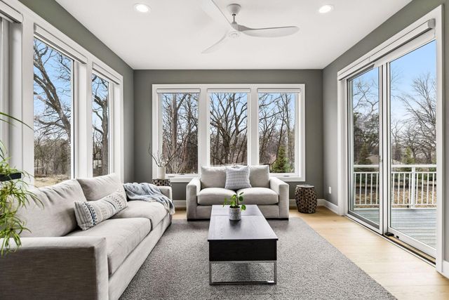 7100 Highland Court, Eden Prairie, MN 55346