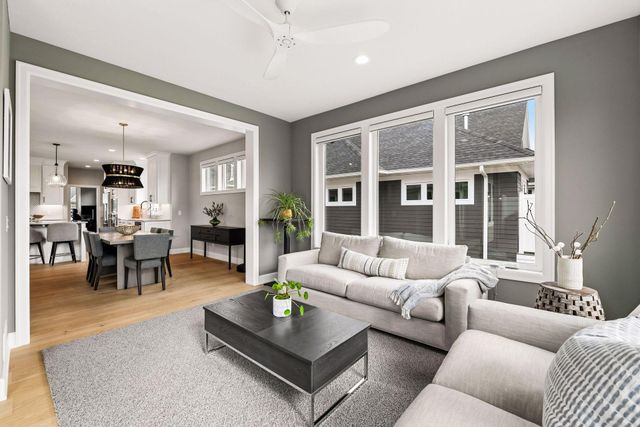 7100 Highland Court, Eden Prairie, MN 55346