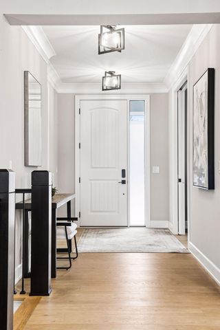 7100 Highland Court, Eden Prairie, MN 55346