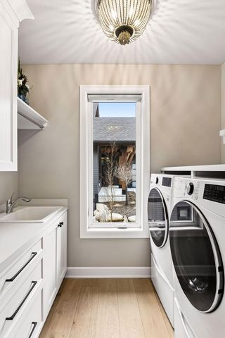 7100 Highland Court, Eden Prairie, MN 55346