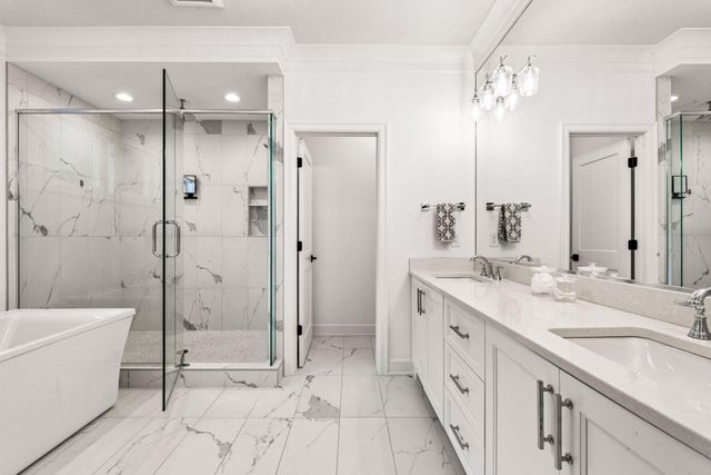 7100 Highland Court, Eden Prairie, MN 55346