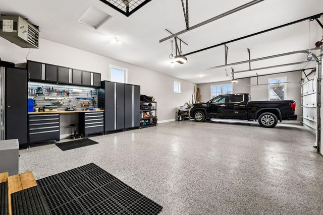 7100 Highland Court, Eden Prairie, MN 55346