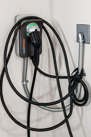 7100 Highland Court, Eden Prairie, MN 55346