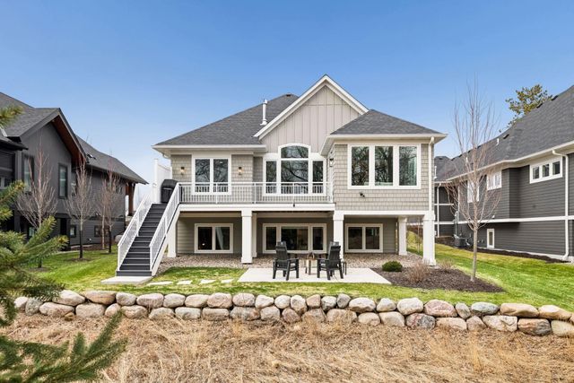 7100 Highland Court, Eden Prairie, MN 55346