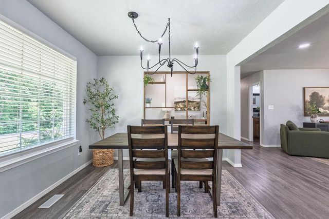 19307 Malone Road, Tecumseh, OK 74873