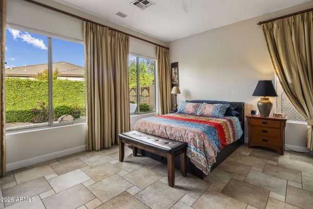 7720 S LA CORTA Drive, Tempe, AZ 85284