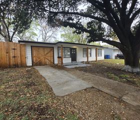 3007 Shenstone Drive, Dallas, TX 75228