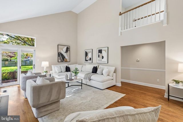 32 HIGHGATE LN, Blue Bell, PA 19422