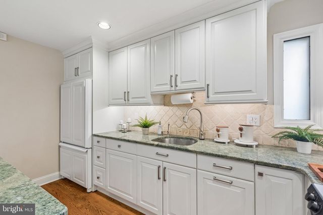 32 HIGHGATE LN, Blue Bell, PA 19422