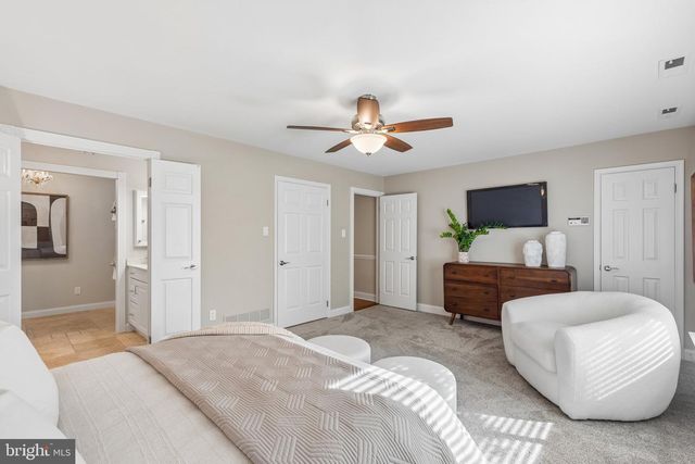 32 HIGHGATE LN, Blue Bell, PA 19422