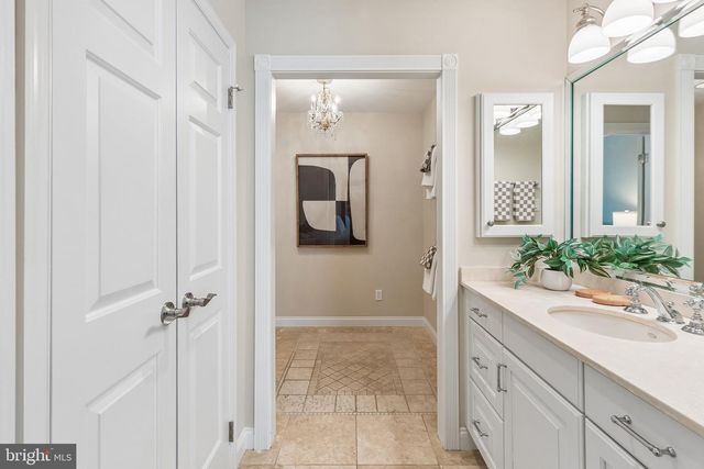 32 HIGHGATE LN, Blue Bell, PA 19422