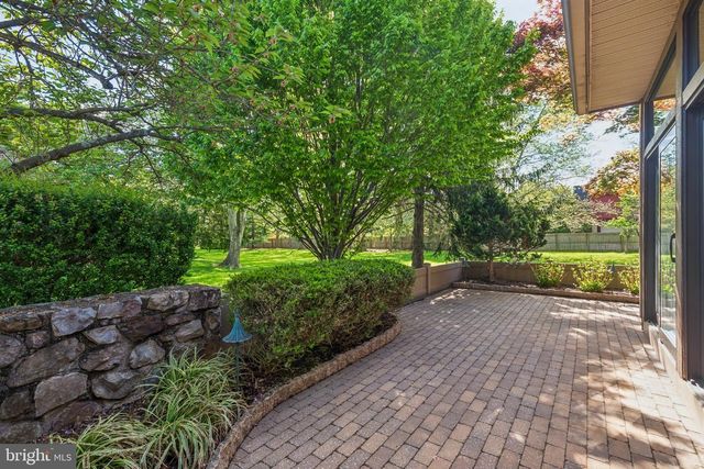 32 HIGHGATE LN, Blue Bell, PA 19422